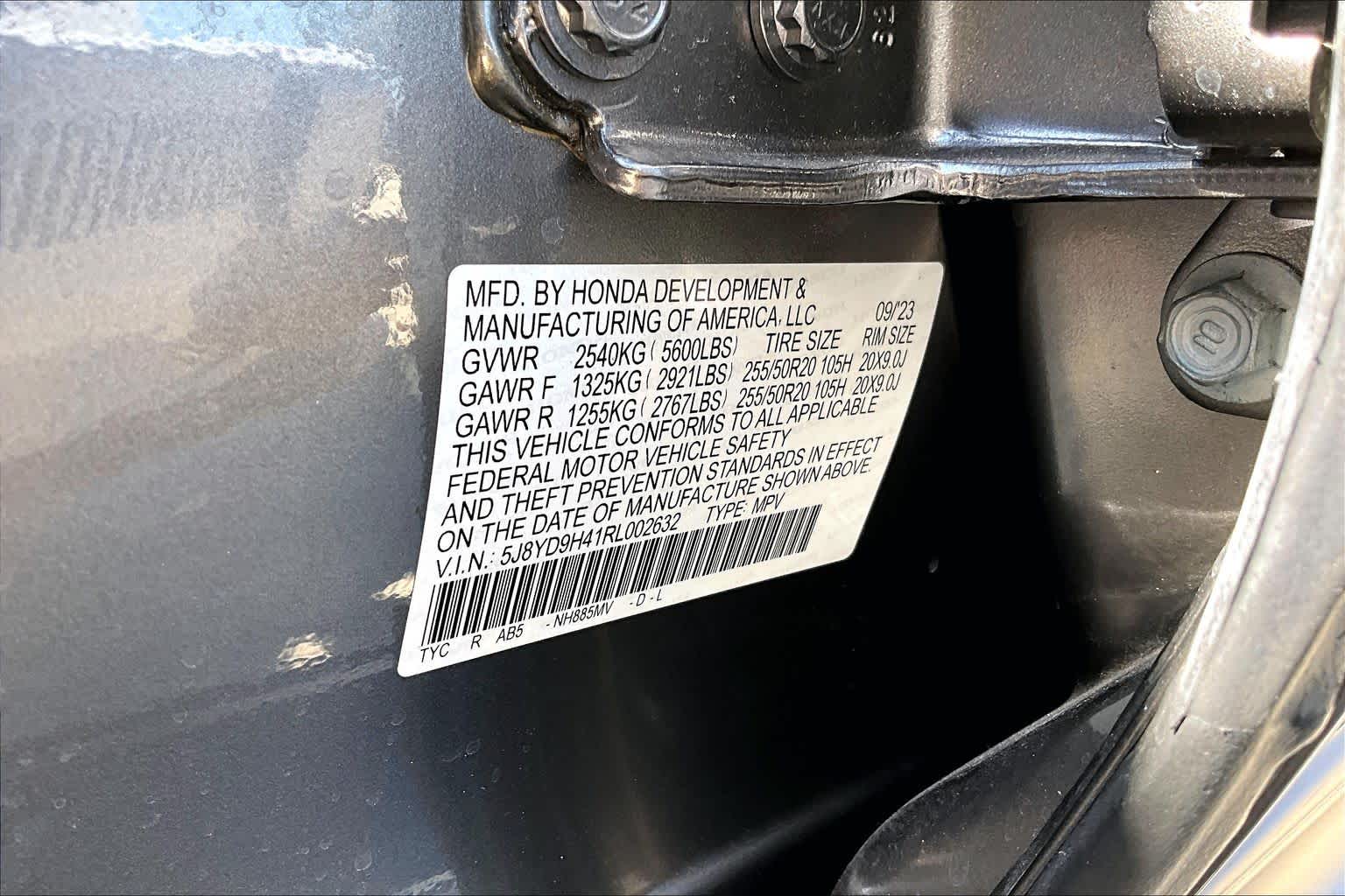 2024 Acura MDX photo 33 of 33