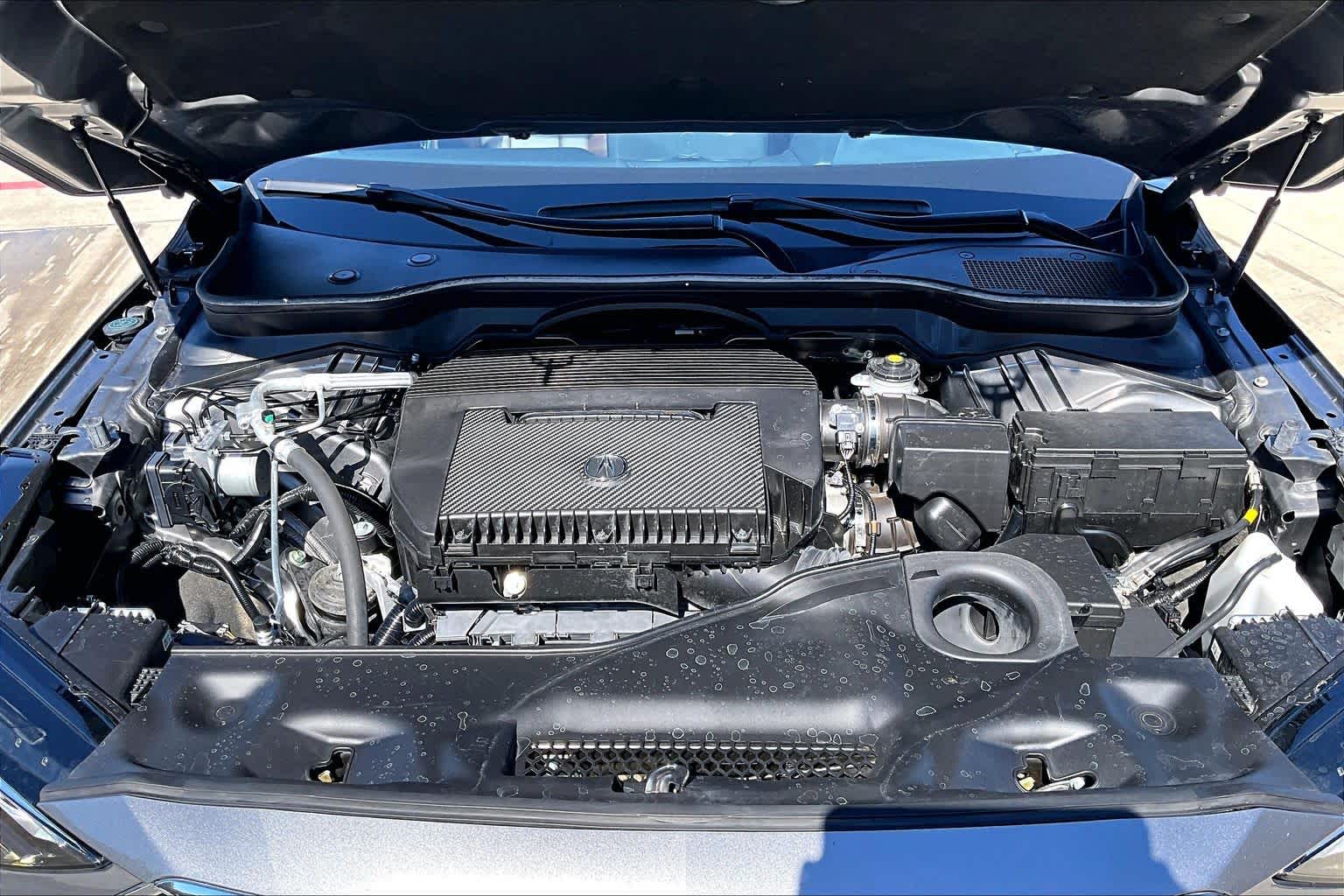 2024 Acura MDX photo 29 of 33