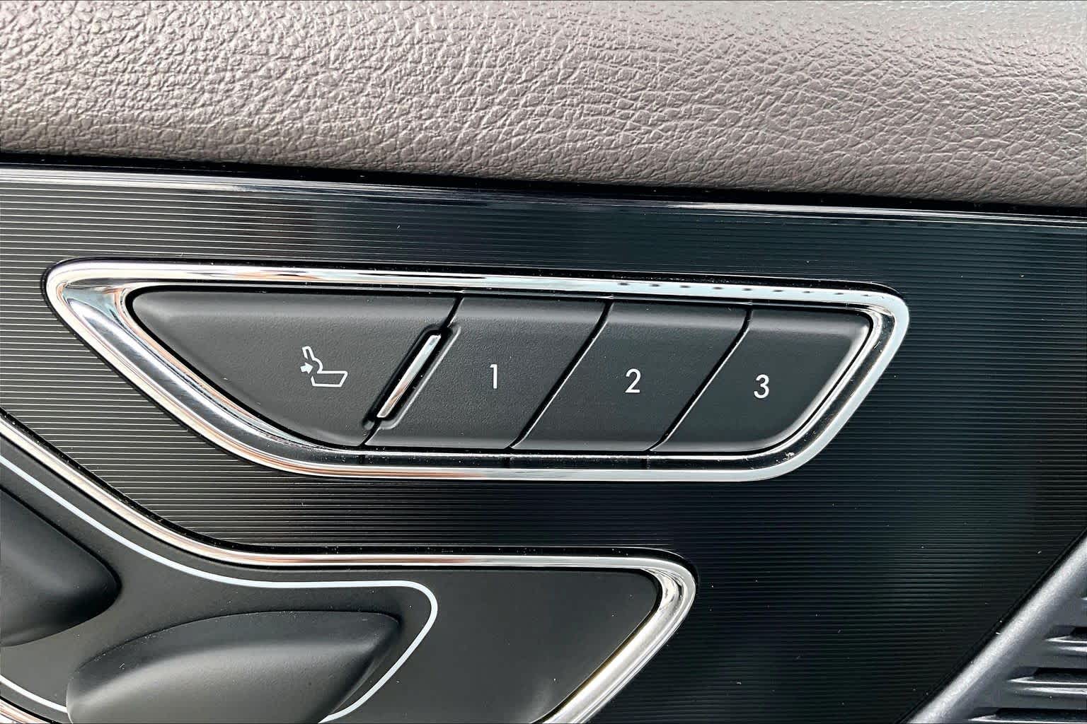2021 Lincoln Corsair Standard Ceramic Pearl at Mercedes-Benz of Houston North