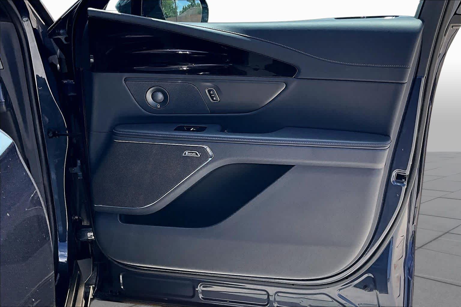 2024 Lincoln Nautilus Reserve Blue Panther at Auto Boutique Texas