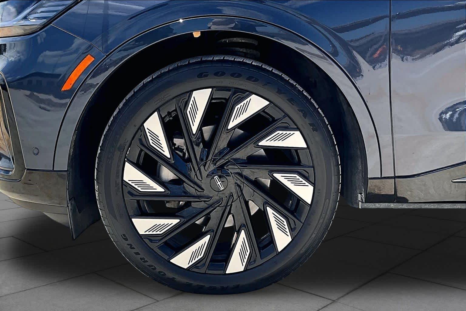 2024 Lincoln Nautilus Reserve Blue Panther at Auto Boutique Texas