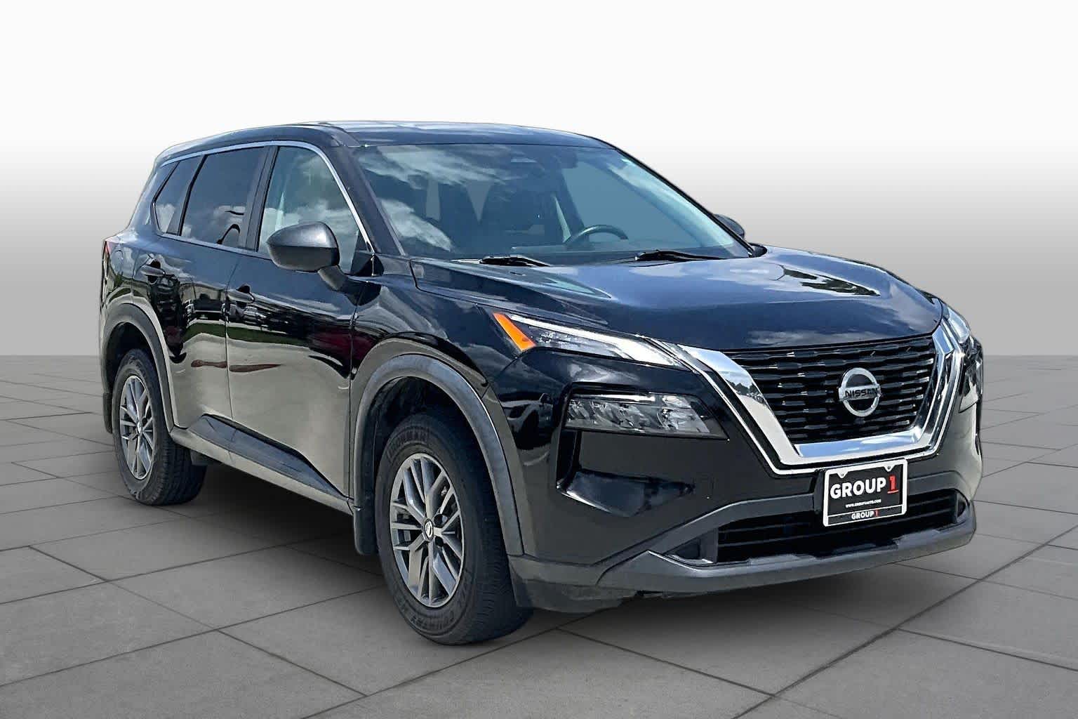 2021 Nissan Rogue S Super Black at Beck & Masten Kia