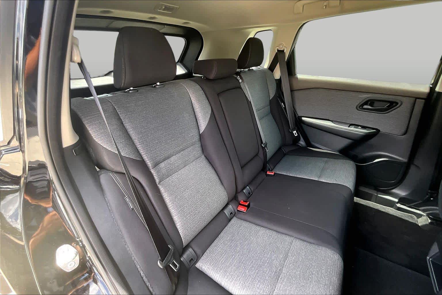2021 Nissan Rogue S Super Black at Beck & Masten Kia