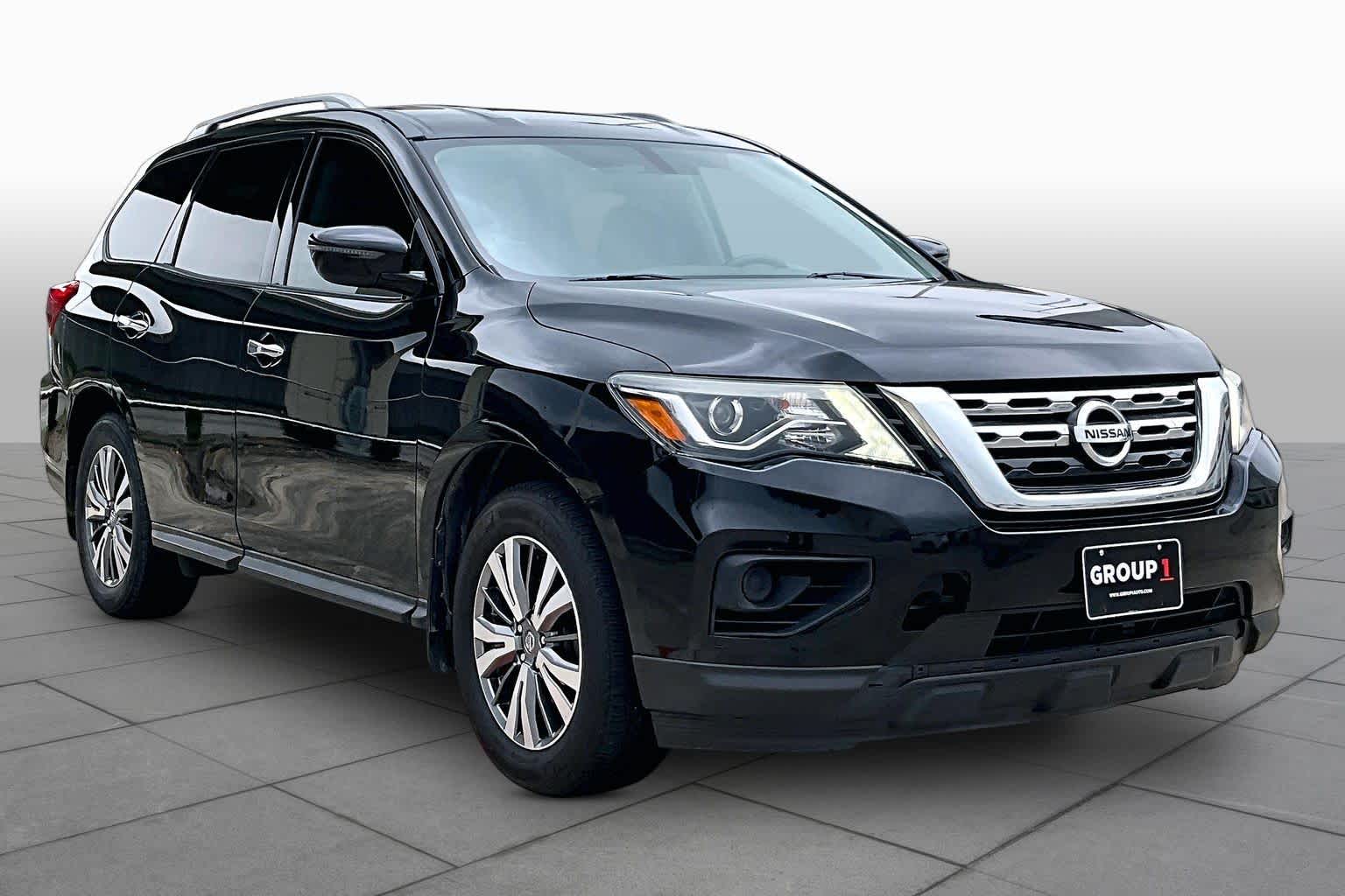 2020 Nissan Pathfinder S - 2