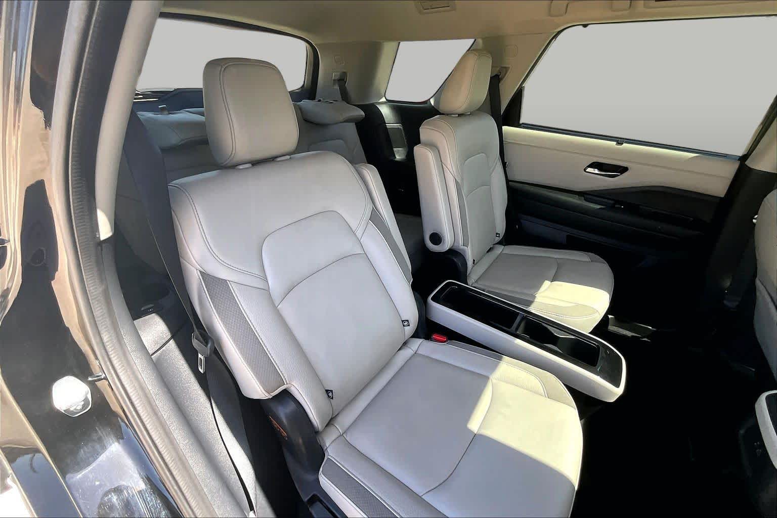 2022 Nissan Pathfinder SL Super Black at Lexus of Clear Lake
