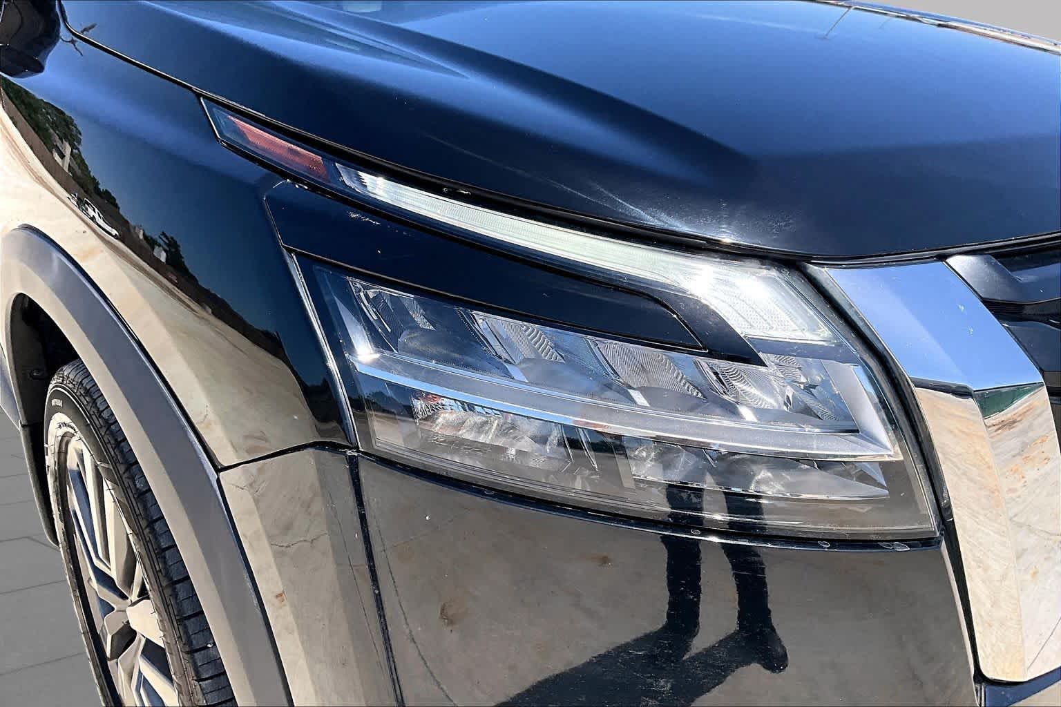 2022 Nissan Pathfinder SL Super Black at Lexus of Clear Lake