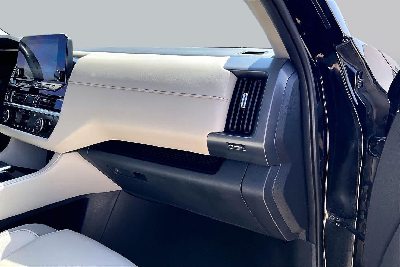 2022 Nissan Pathfinder SL Super Black at Lexus of Clear Lake