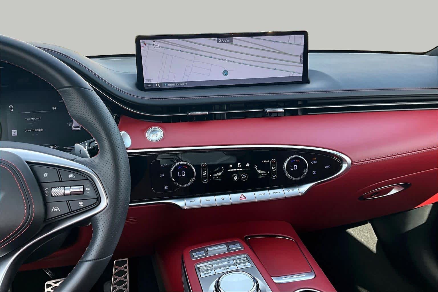 2025 Genesis GV70 photo 7 of 37
