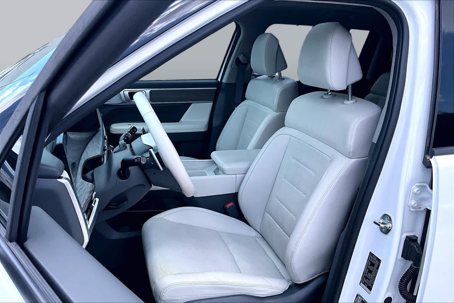 2024 Hyundai Santa Fe Limited - 6