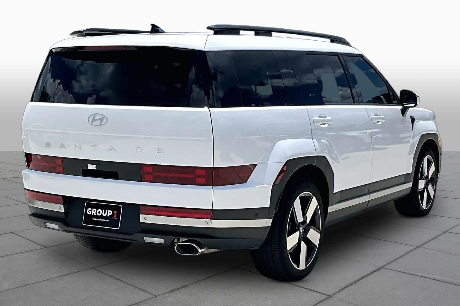 2024 Hyundai Santa Fe Limited - 10