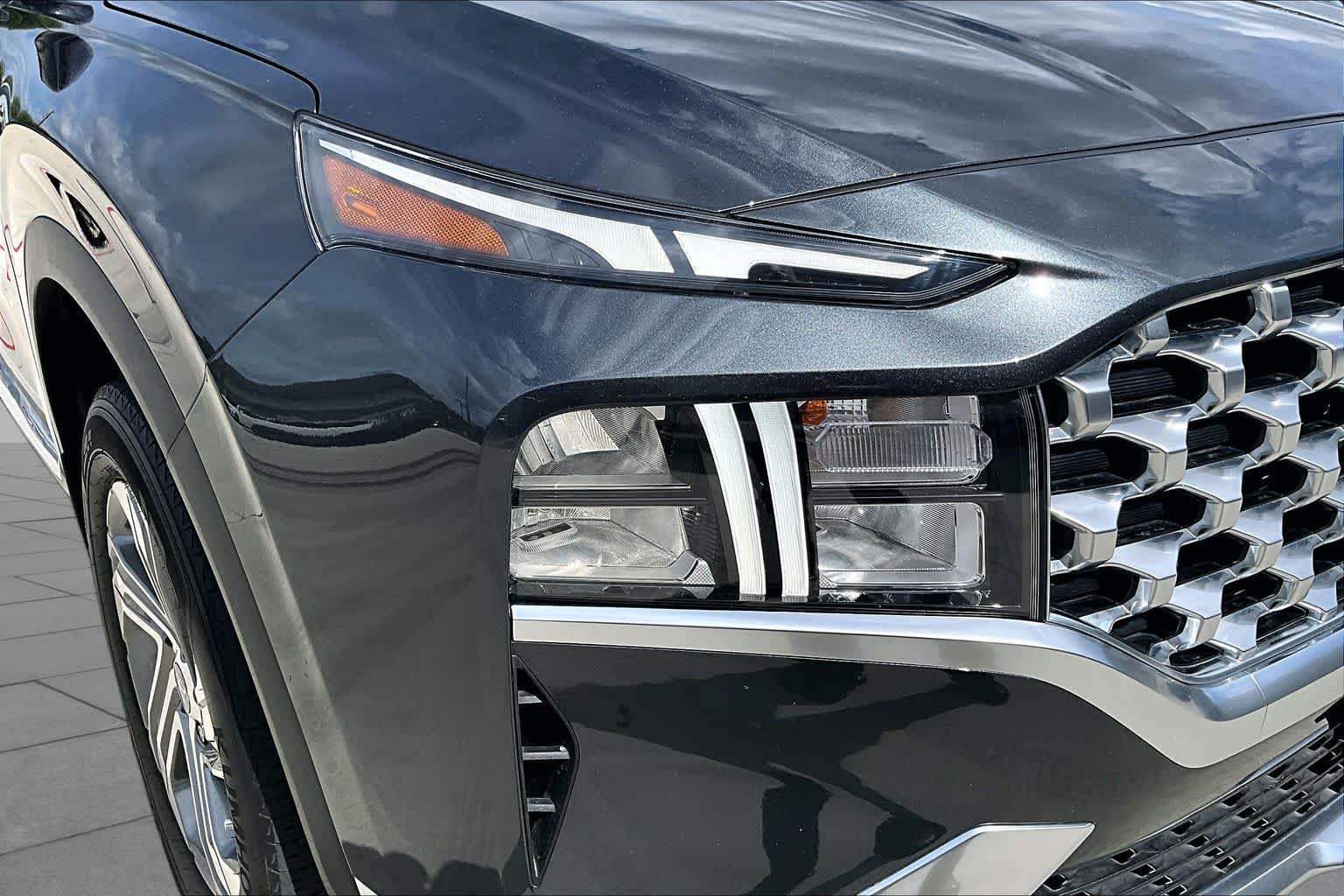 2021 Hyundai Santa Fe photo 26 of 33