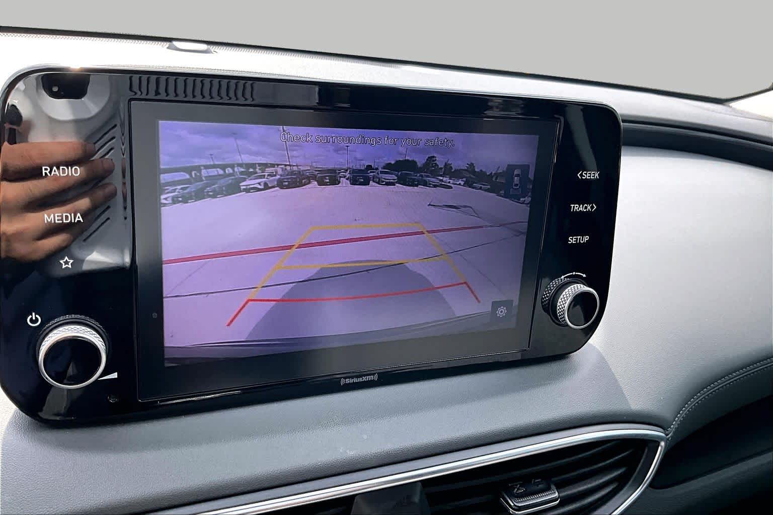 2021 Hyundai Santa Fe photo 25 of 33