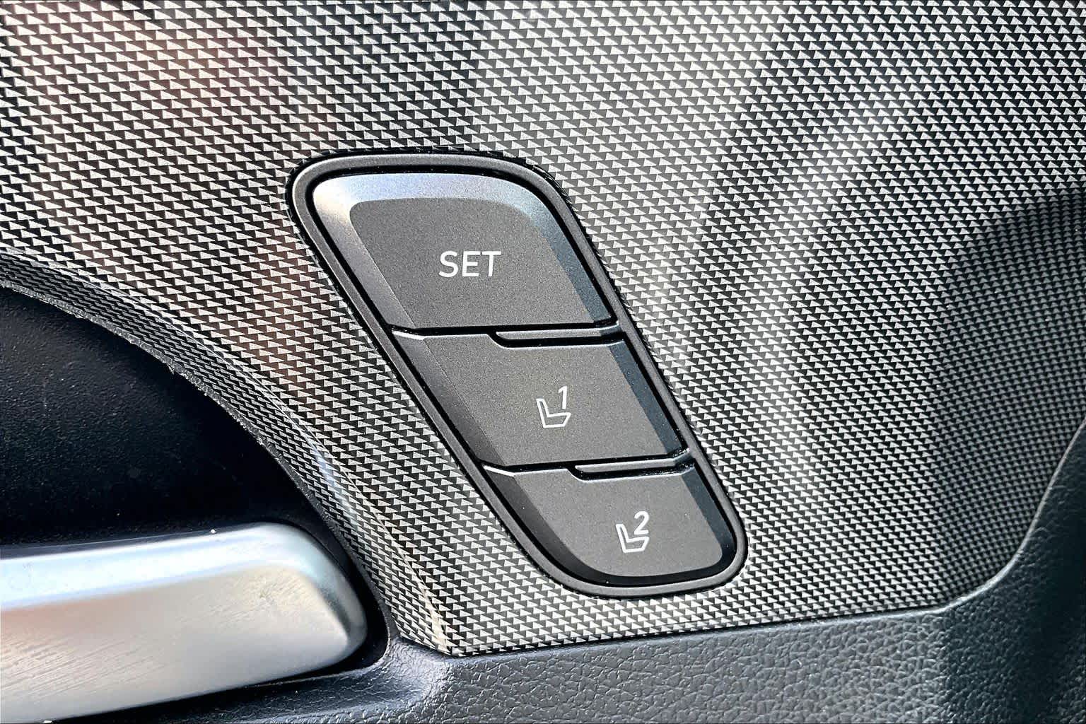 2022 Hyundai Santa Fe Limited Portofino Gray at HGreg Houston