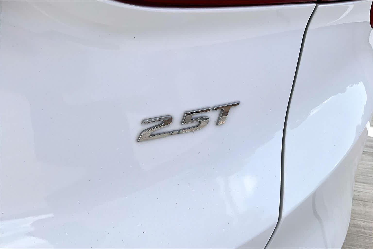 2023 Hyundai Santa Fe Calligraphy - 9
