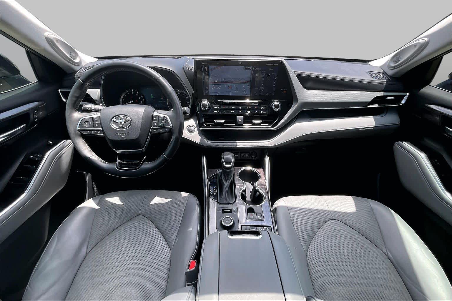 2021 Toyota Highlander Platinum Blueprint at HGreg Houston