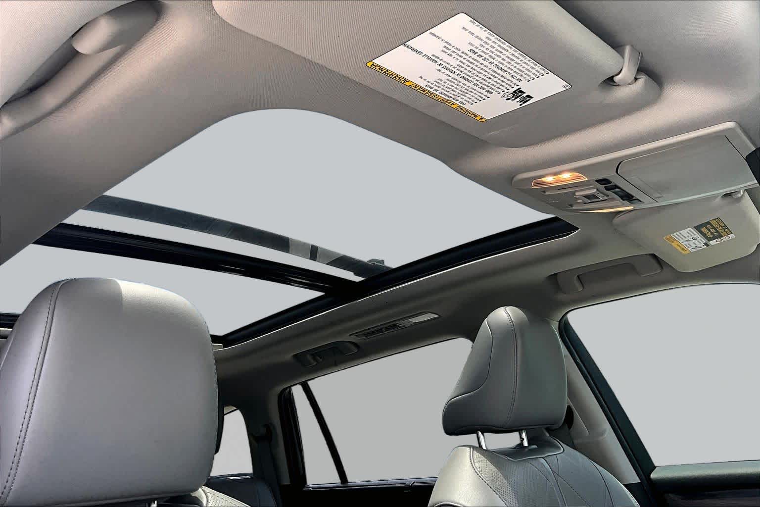 2021 Toyota Highlander Platinum Blueprint at HGreg Houston