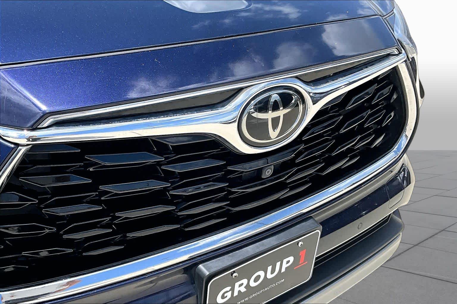 2021 Toyota Highlander Platinum Blueprint at HGreg Houston