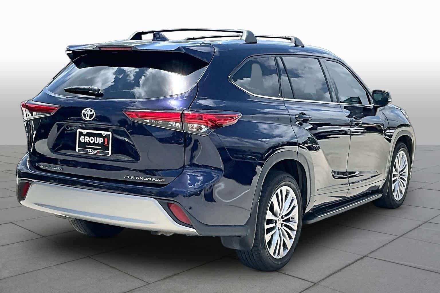 2021 Toyota Highlander Platinum Blueprint at HGreg Houston