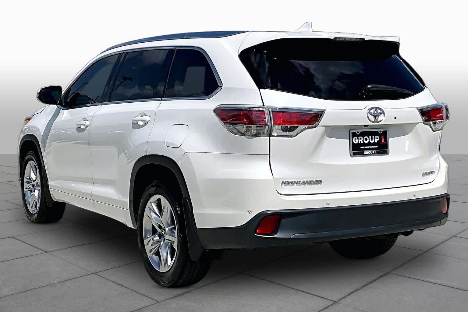 2016 Toyota Highlander Limited Blizzard Pearl at Texan GMC Buick
