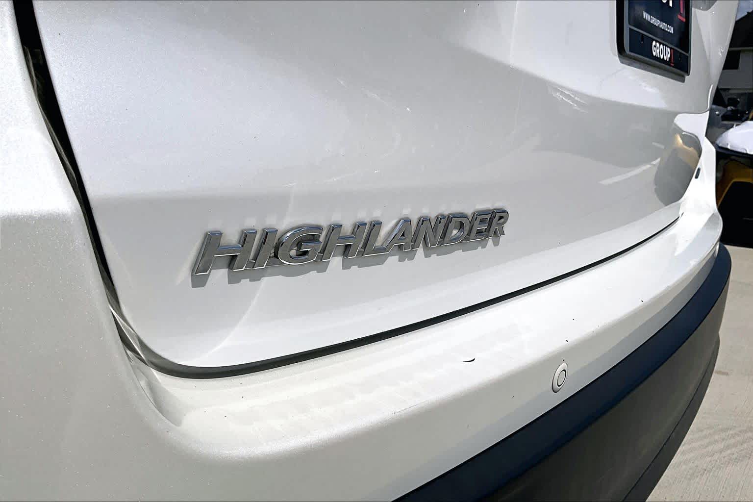 2016 Toyota Highlander Limited Blizzard Pearl at Texan GMC Buick