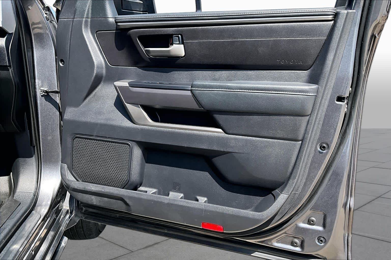 2022 Toyota Tundra photo 23 of 37