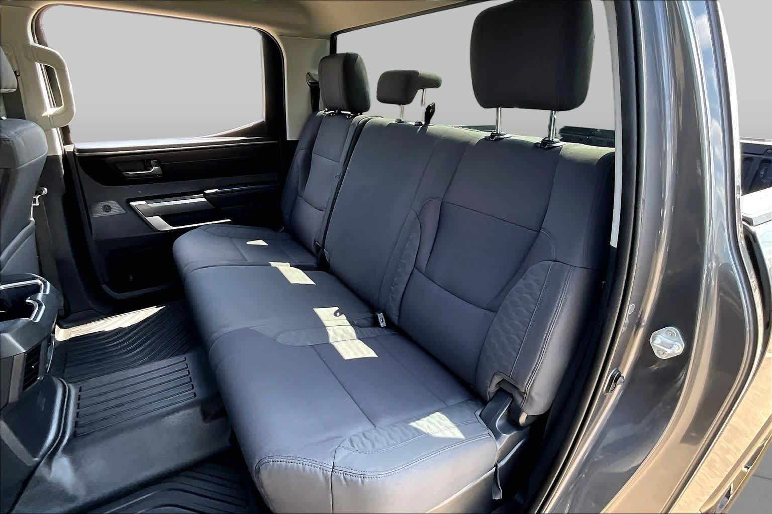 2022 Toyota Tundra photo 21 of 37
