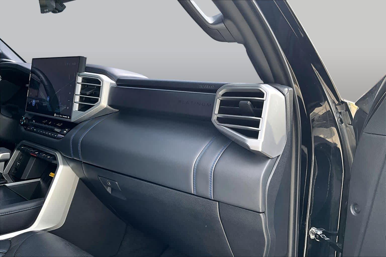 2023 Toyota Tundra photo 16 of 32