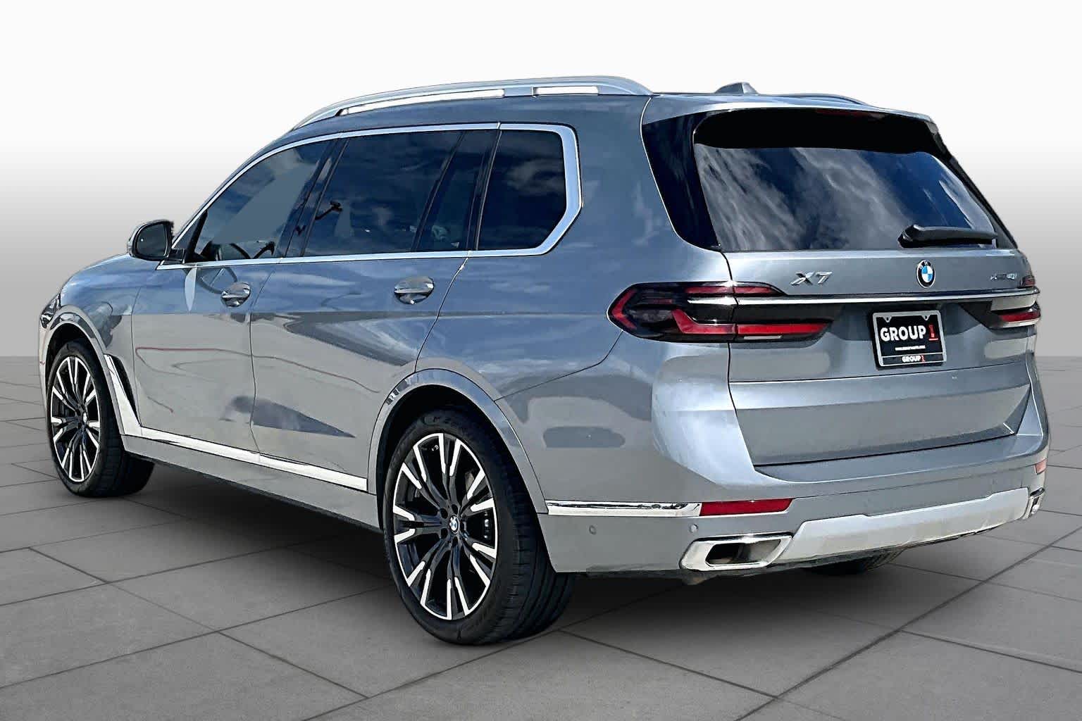2024 BMW X7 xDrive40i photo 11 of 33