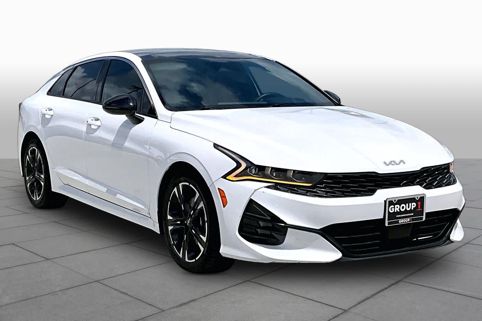 2022 Kia K5 GT-Line Glacial White Pearl at HGreg Houston