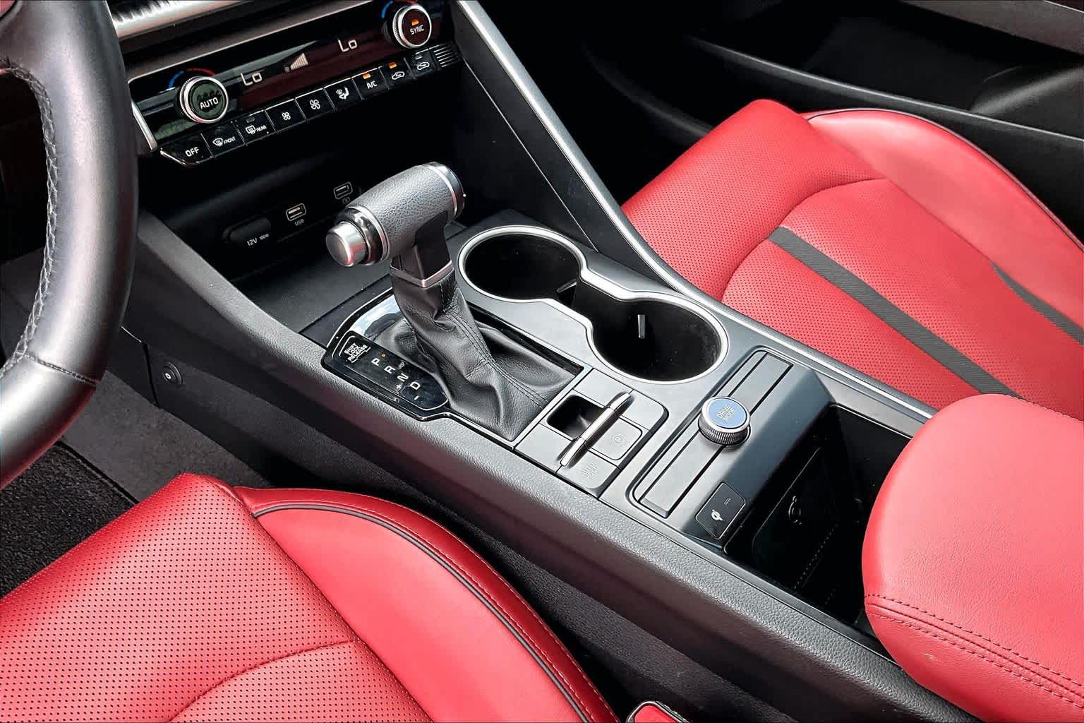 2022 Kia K5 GT-Line Glacial White Pearl at HGreg Houston