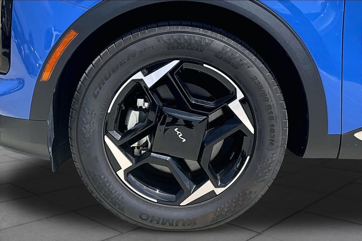 2026 Kia Sportage EX - 9