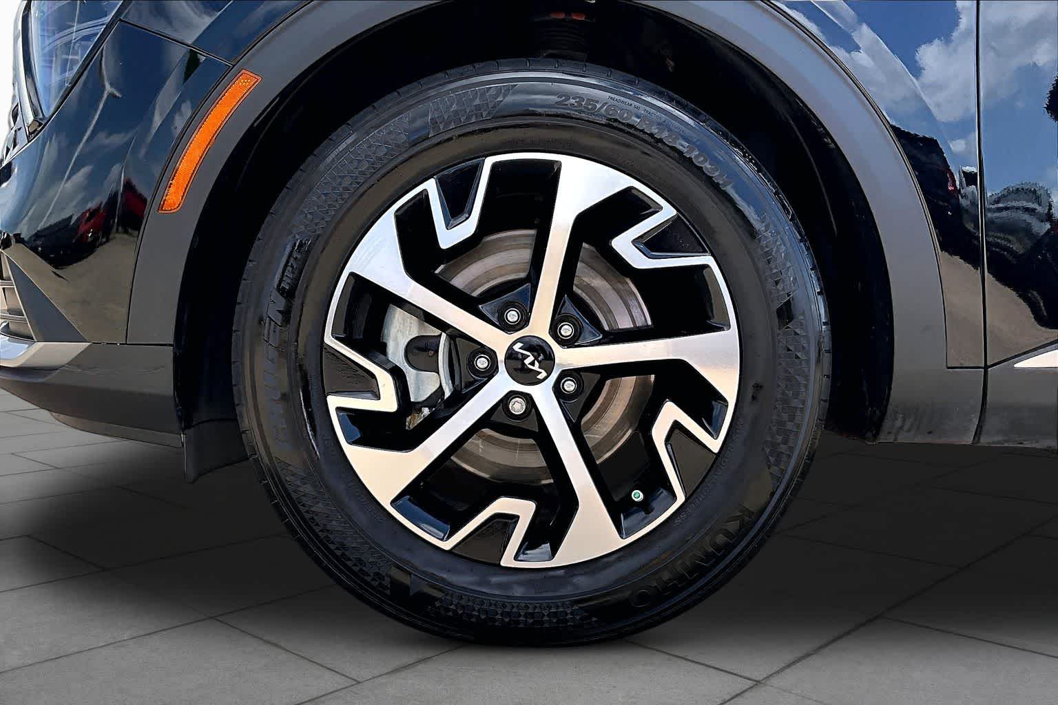 2024 Kia Sportage EX Ebony Black at Westside Kia