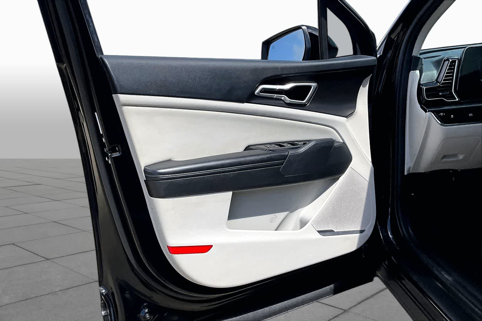 2024 Kia Sportage EX Ebony Black at Westside Kia