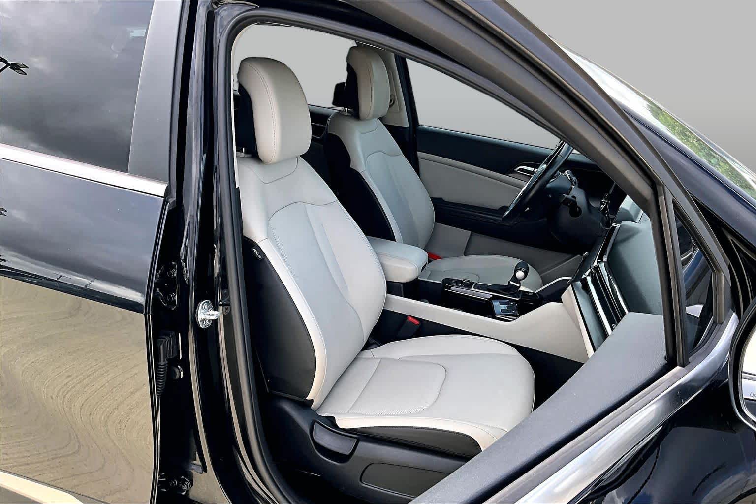 2024 Kia Sportage EX Ebony Black at Beck & Masten Kia