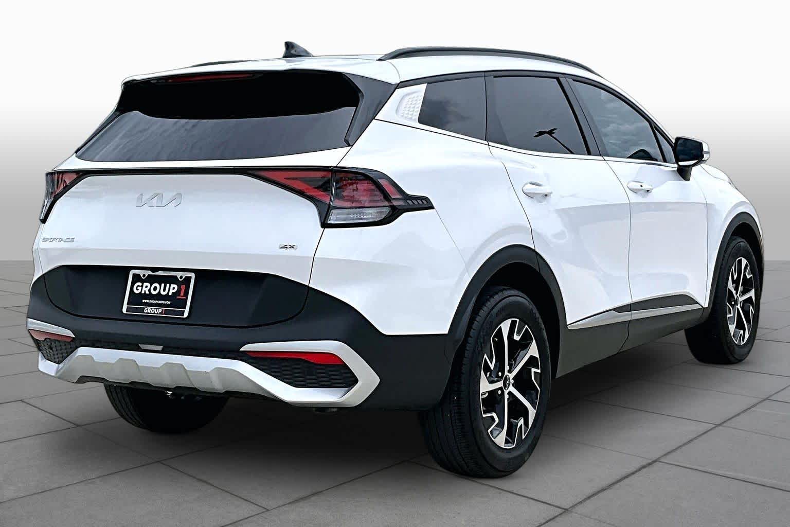 2025 Kia Sportage EX Glacial White Pearl at Beck & Masten Kia