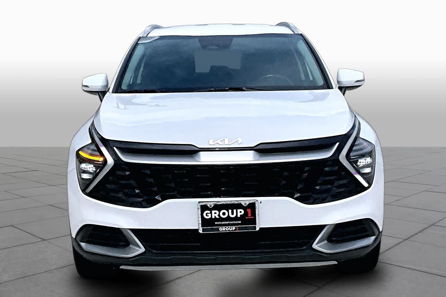 2024 Kia Sportage EX Glacial White Pearl at Beck & Masten Kia