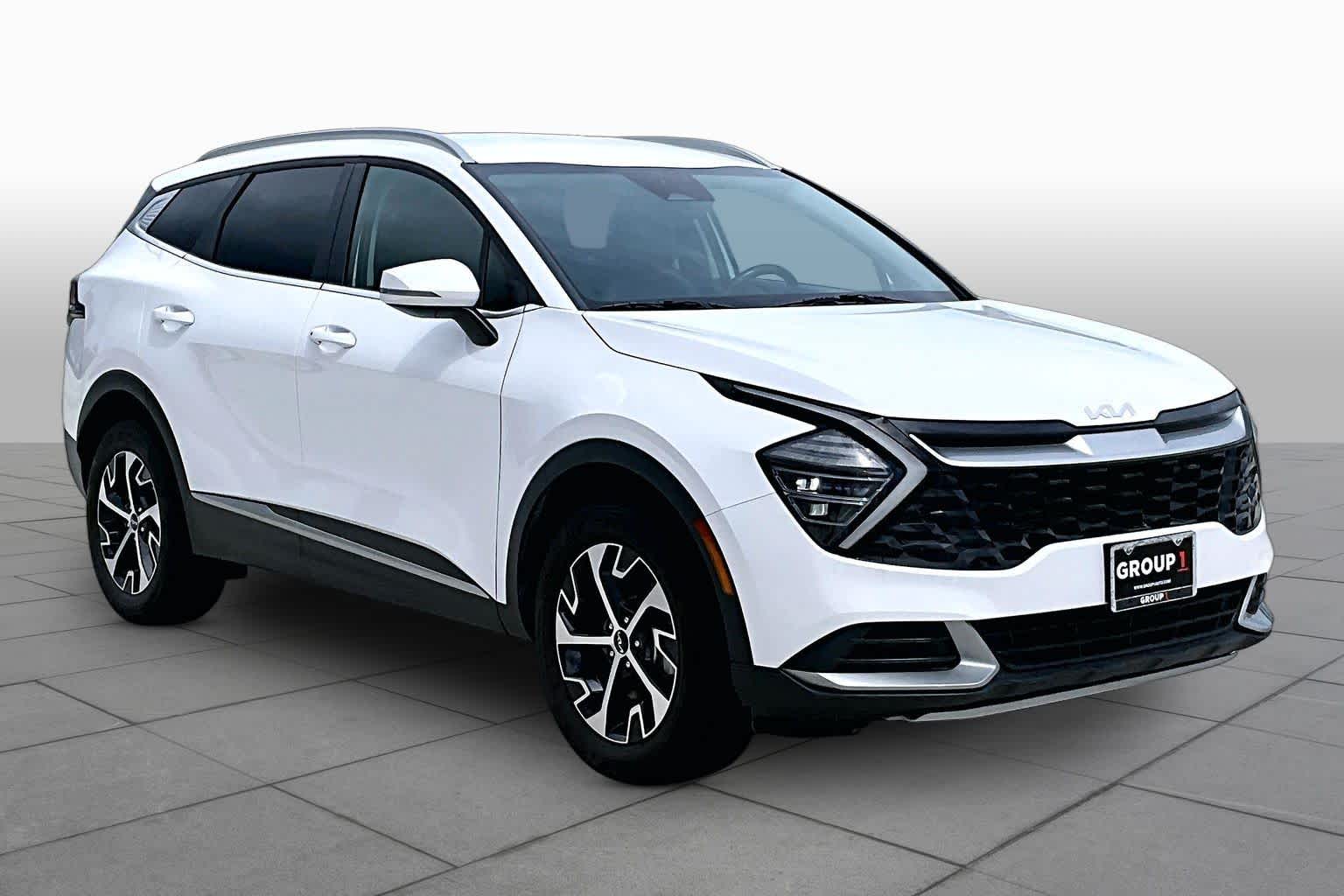 2024 Kia Sportage EX Glacial White Pearl at Beck & Masten Kia