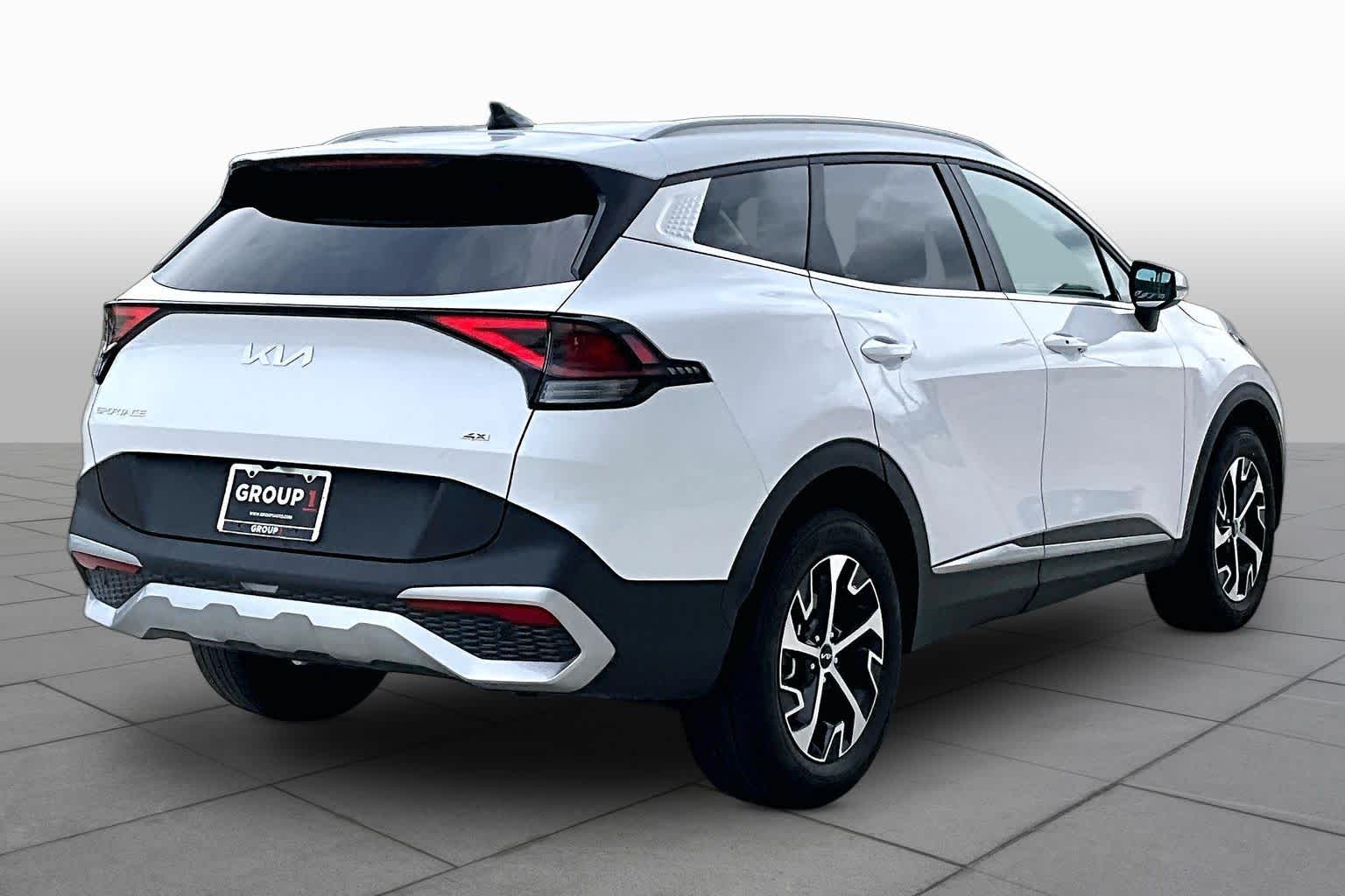 2024 Kia Sportage EX Glacial White Pearl at Beck & Masten Kia