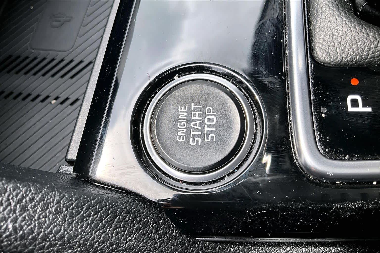 2024 Kia Sportage EX Glacial White Pearl at Beck & Masten Kia