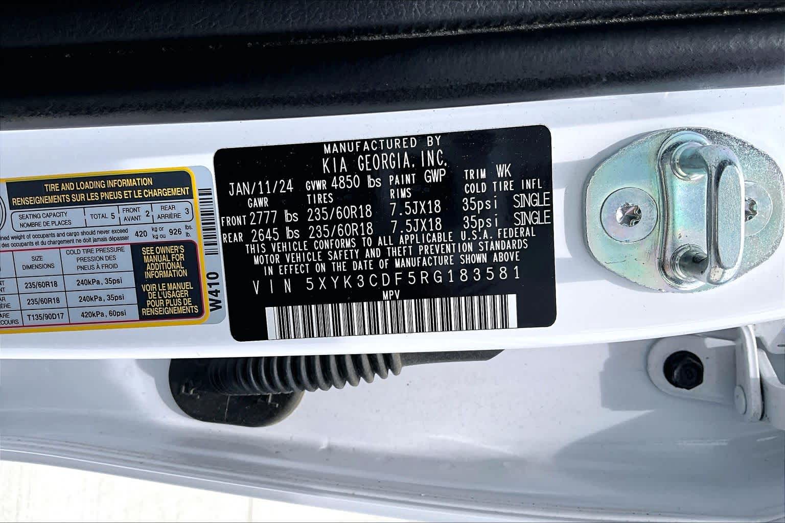 2024 Kia Sportage EX Glacial White Pearl at Beck & Masten Kia