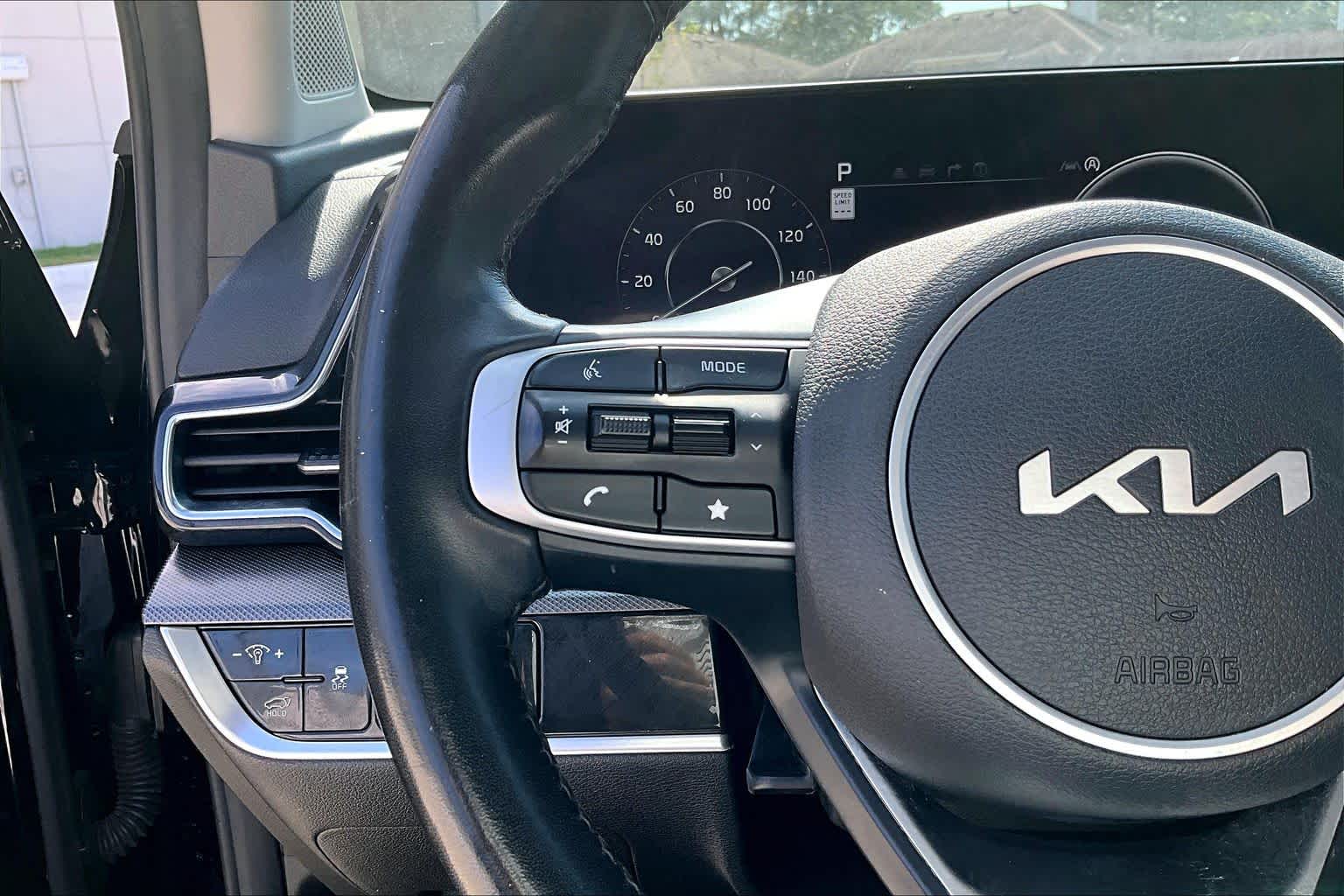2023 Kia Sportage photo 21 of 32