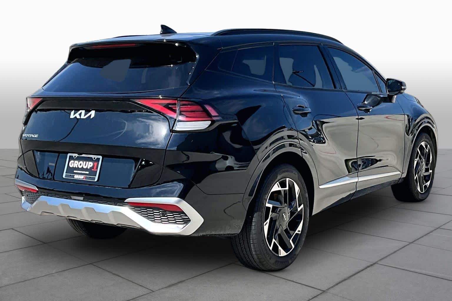 2023 Kia Sportage photo 11 of 32