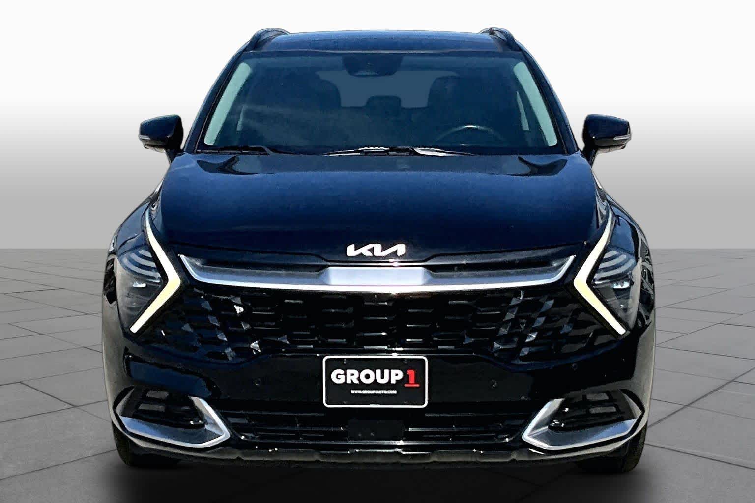 2023 Kia Sportage photo 4 of 32