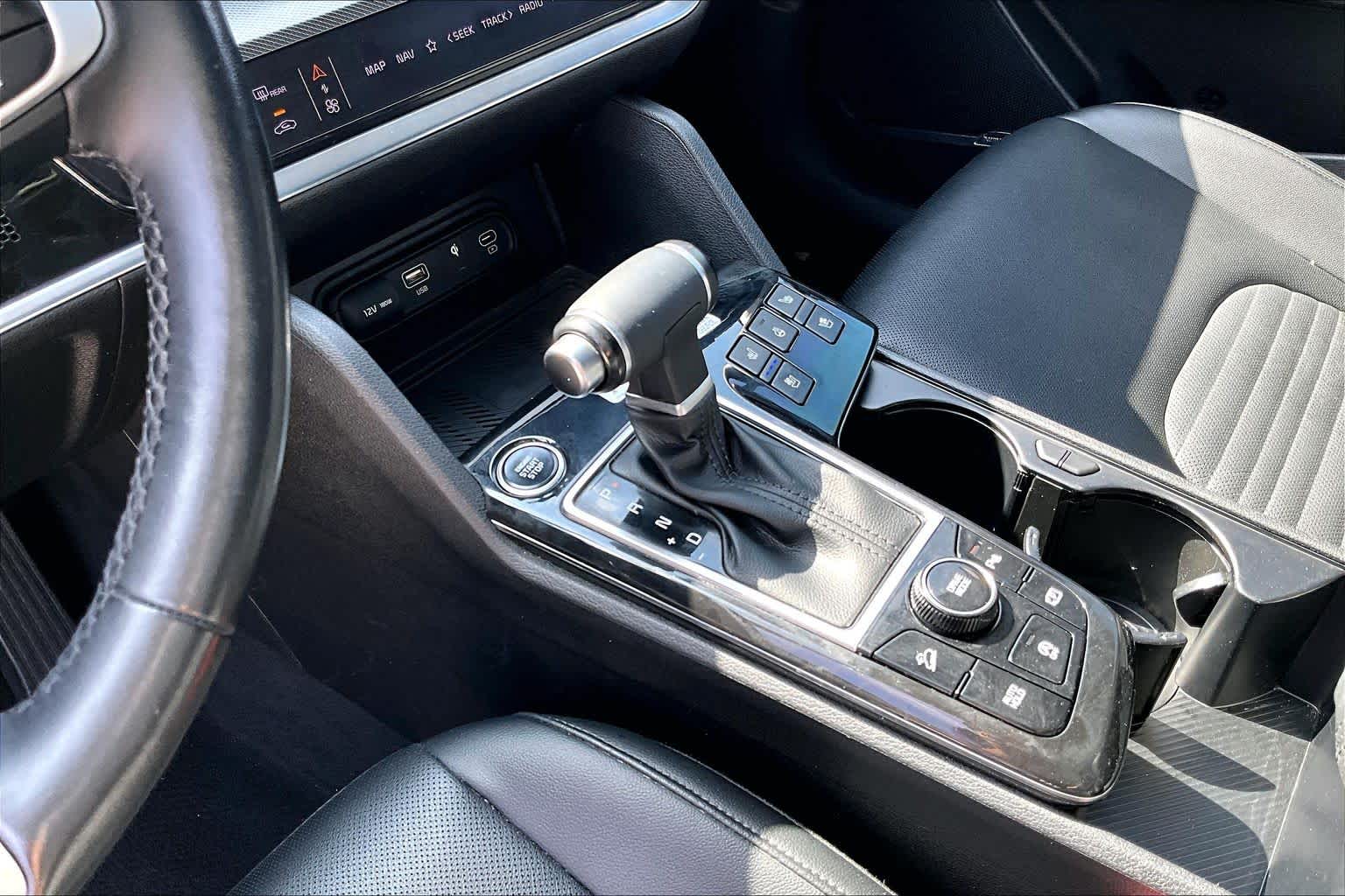 2023 Kia Sportage photo 14 of 32