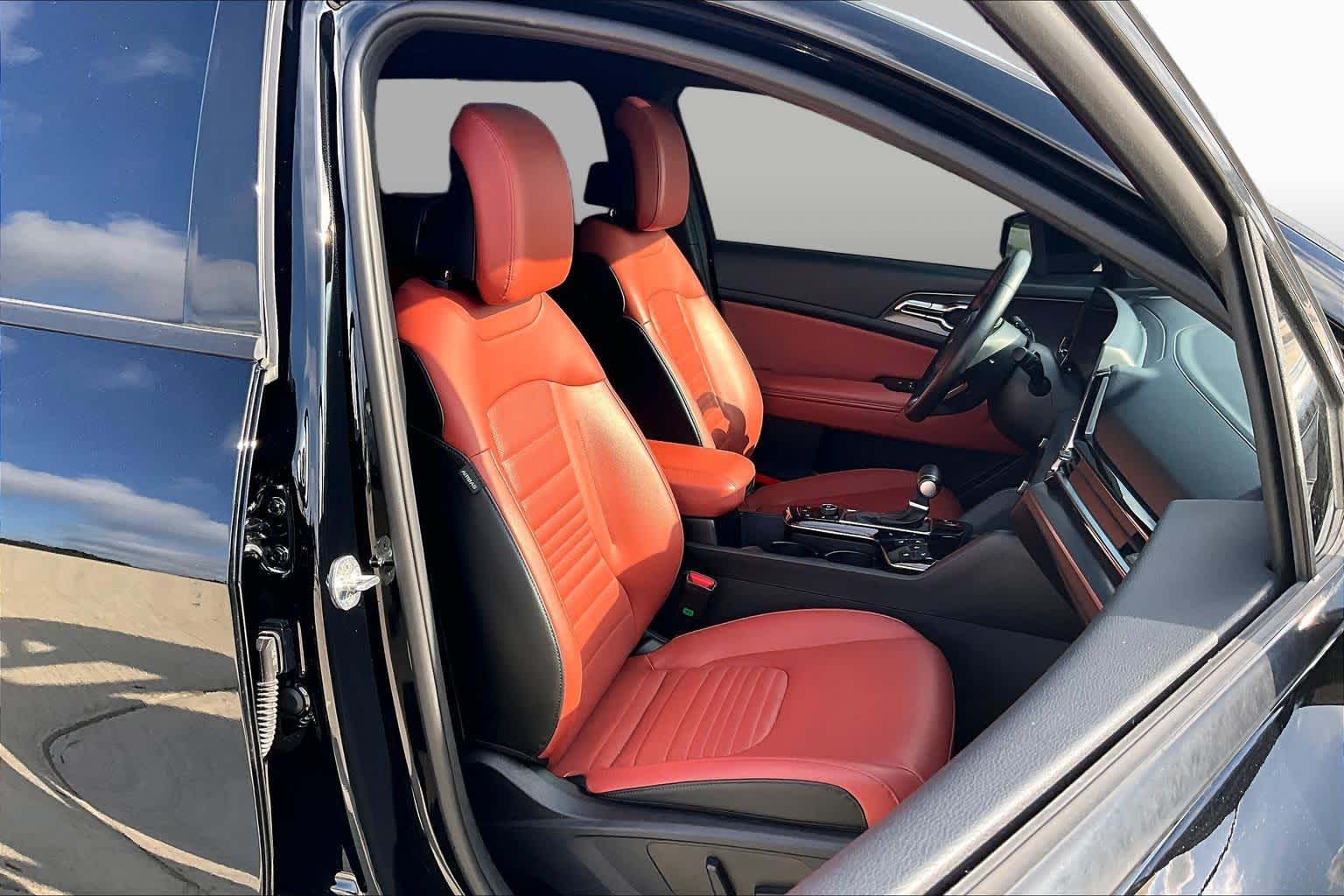 2023 Kia Sportage SX-Prestige Ebony Black at HGreg Houston