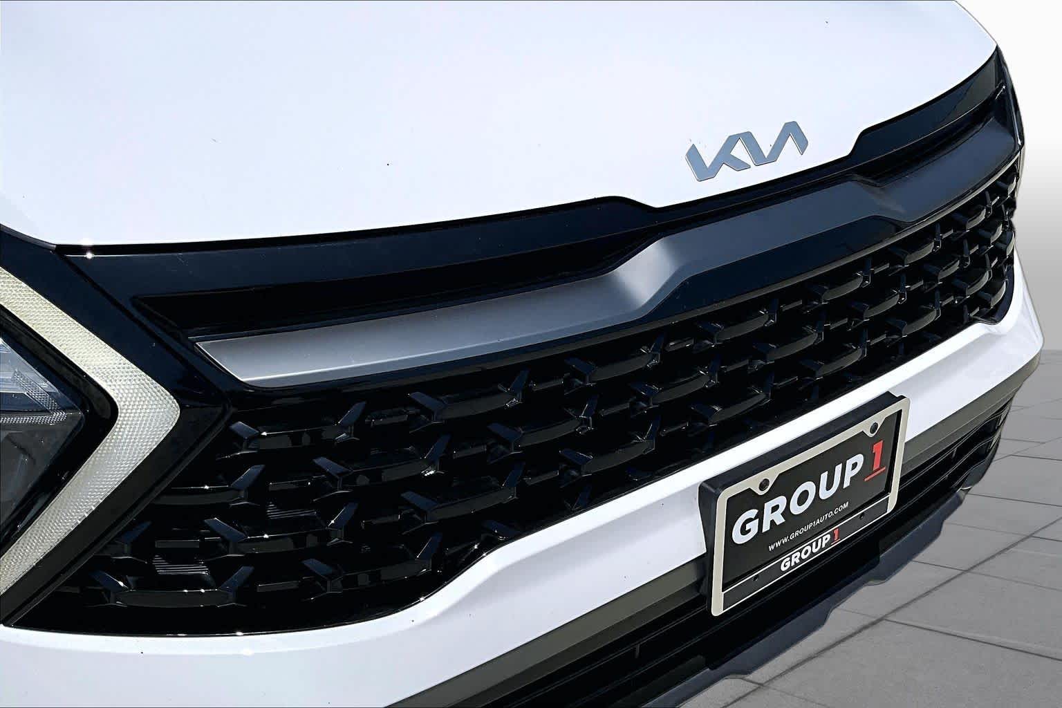 2023 Kia Sportage X-Line Glacial White Pearl at Westside Kia