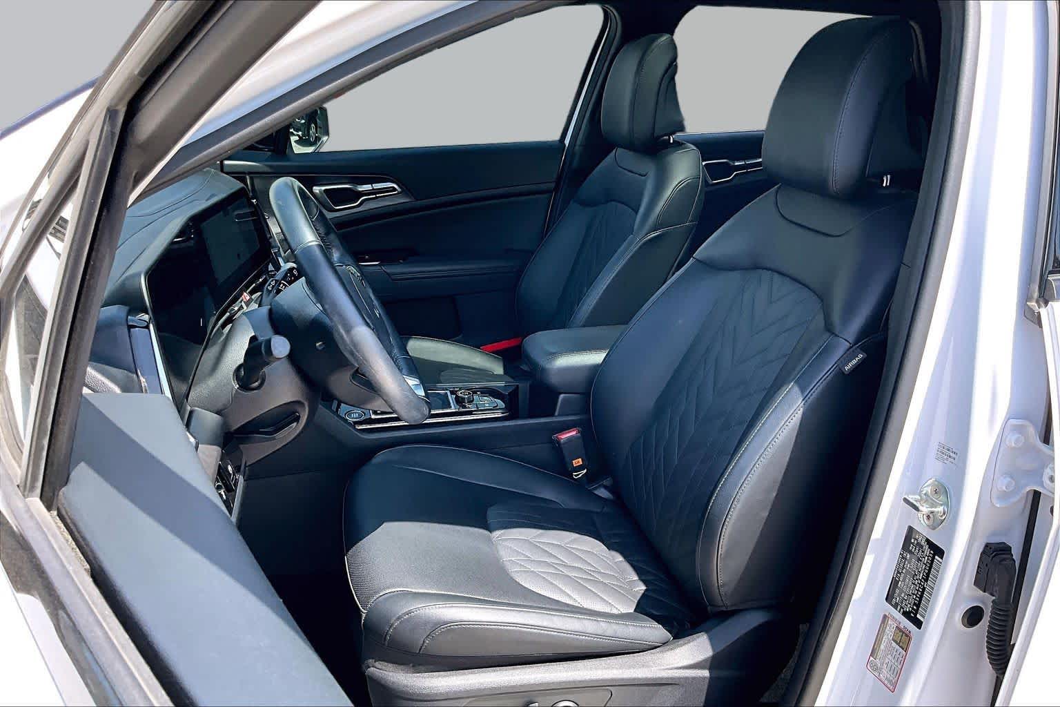 2023 Kia Sportage X-Line Glacial White Pearl at Westside Kia