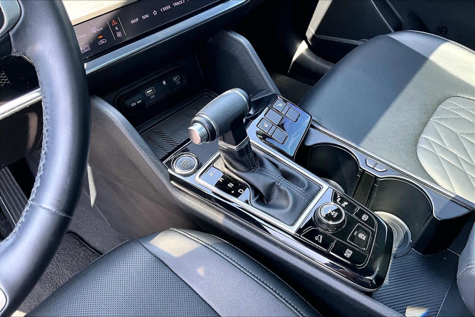 2023 Kia Sportage X-Line Glacial White Pearl at Westside Kia