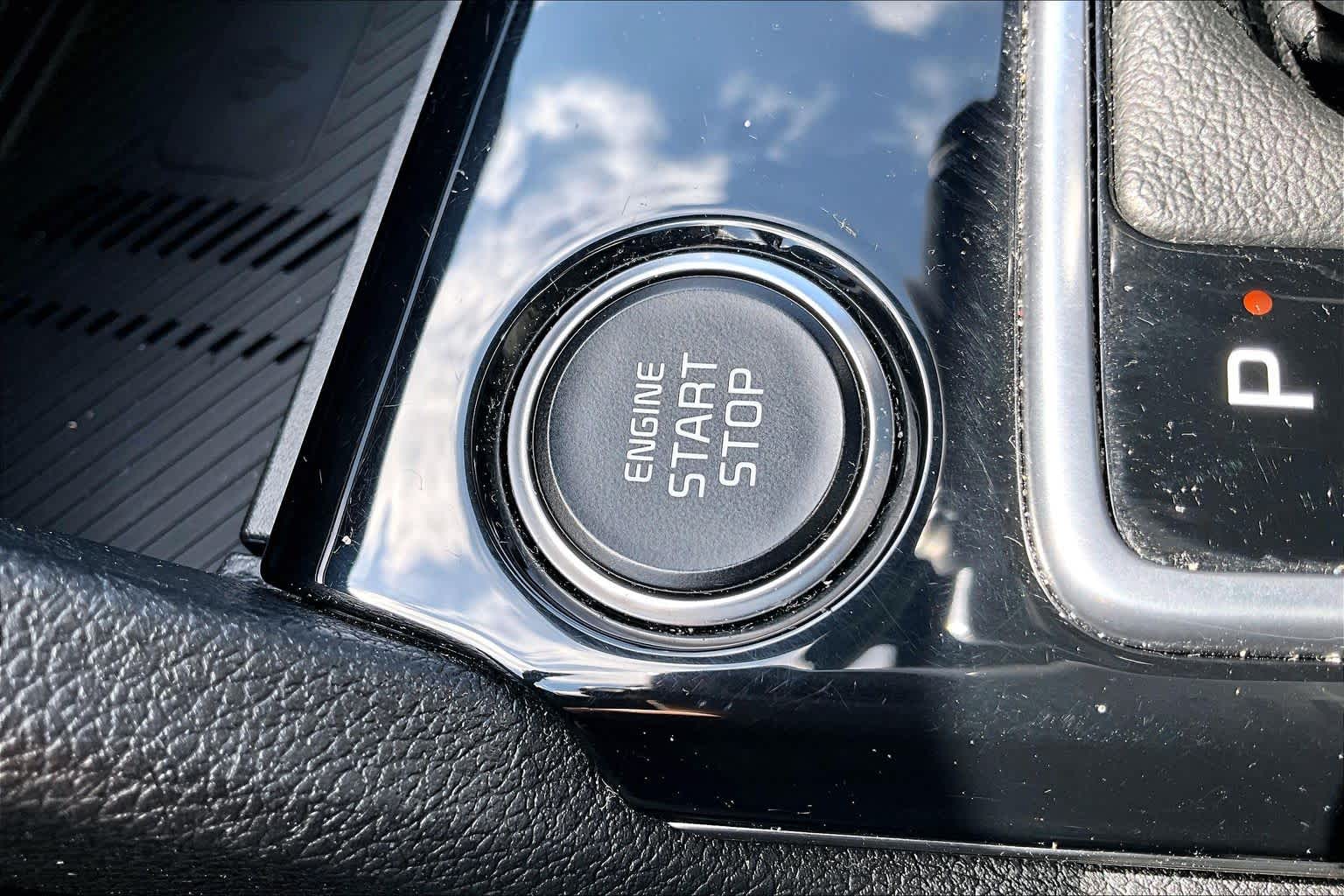 2024 Kia Sportage X-Pro Wolf Gray/Ebony Black Roof at Beck & Masten Kia