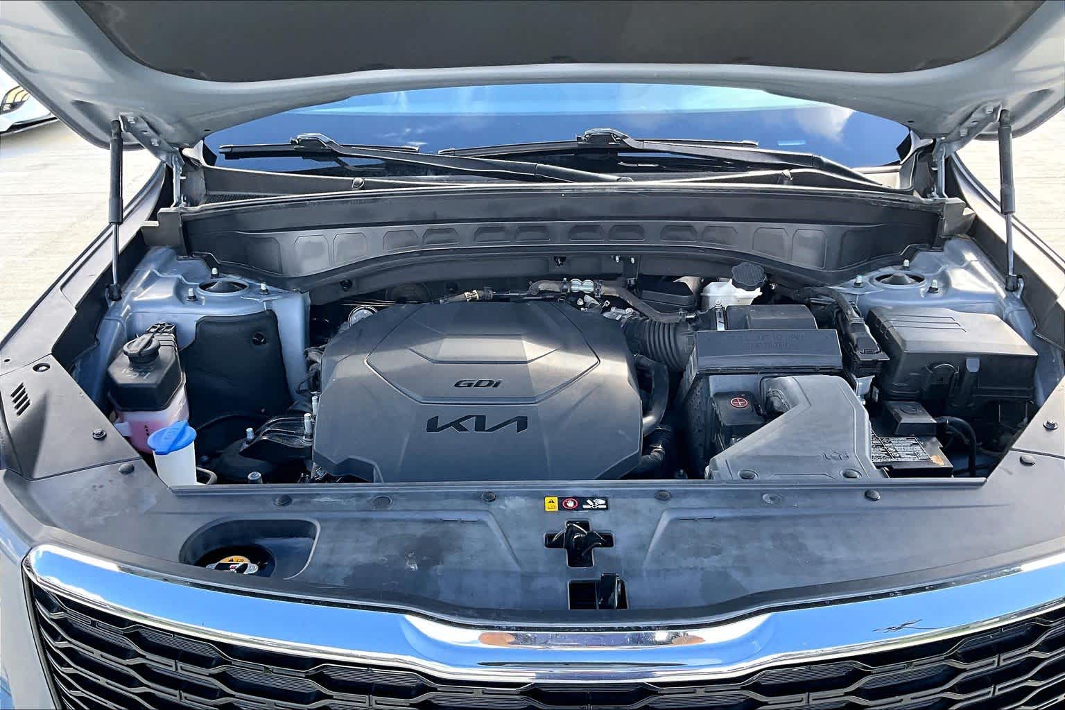 2022 Kia Telluride LX Everlasting Silver at Westside Kia